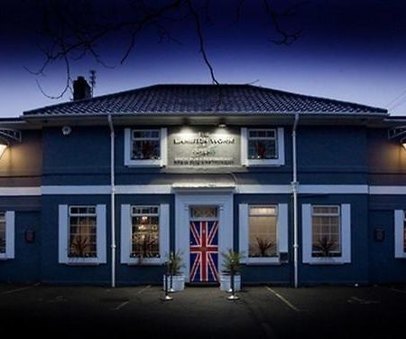 เดอะ แลมบ์ตัน วอร์ม Hotel Chester-le-Street ภายนอก รูปภาพ